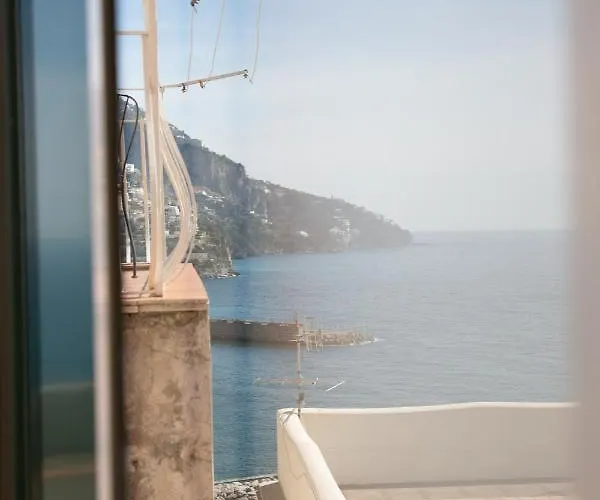 Дом отдыха Infinity Sea View House